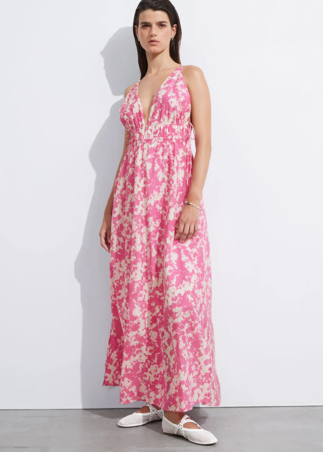 Tie-Detailed V-Cut Dress